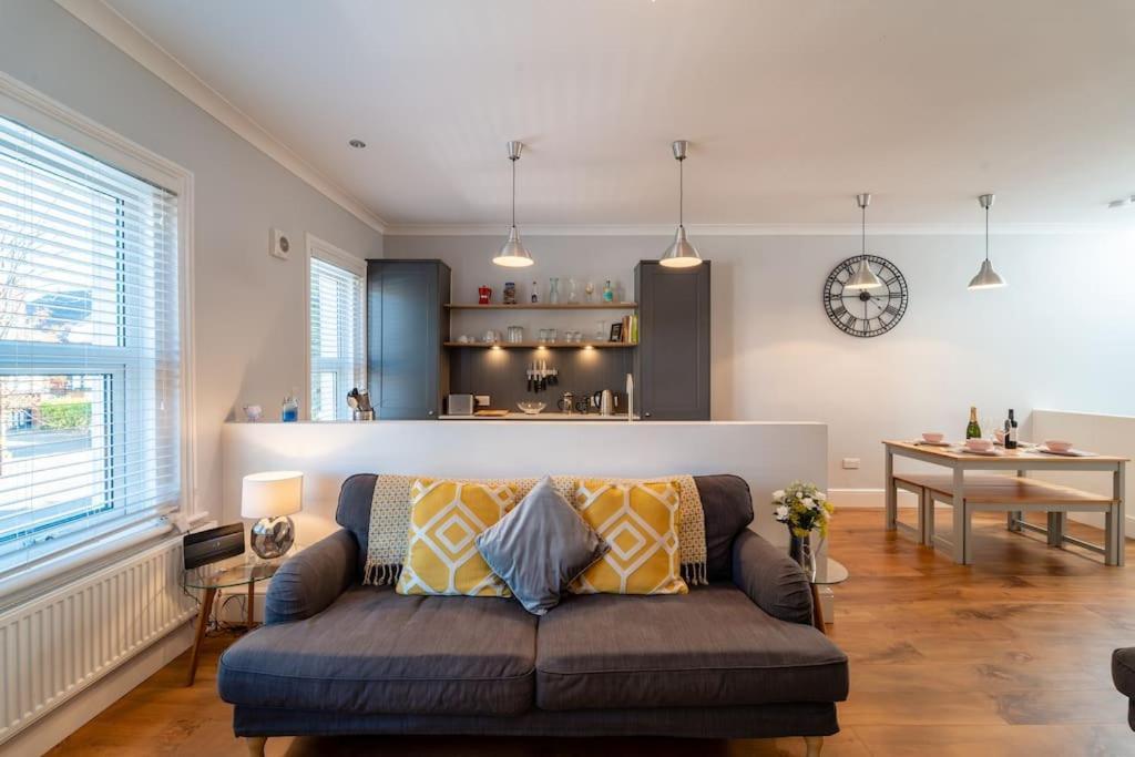 A Beautiful And Stylish 2 Bed Flat Close To Beach Bornemouth Extérieur photo
