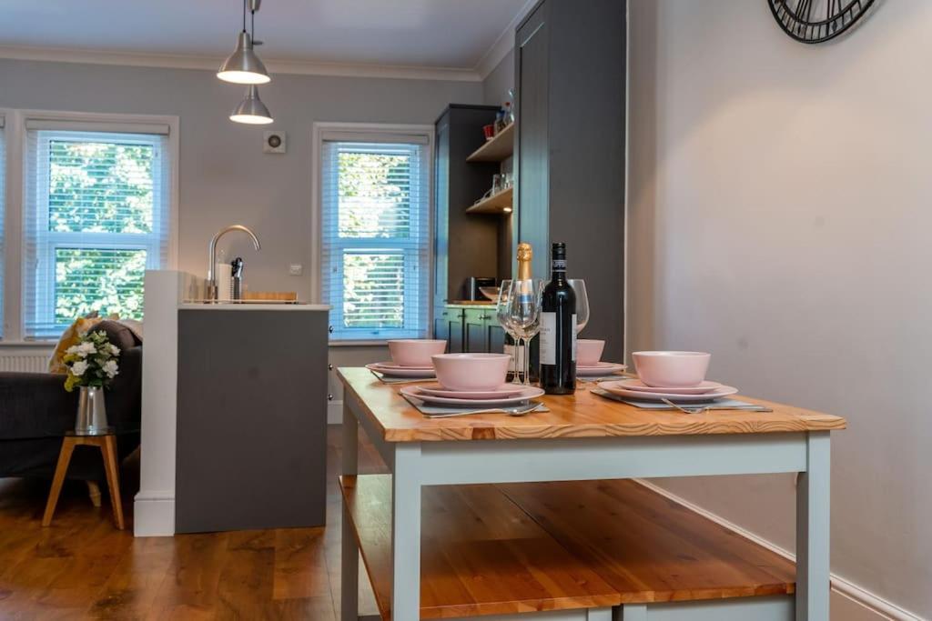 A Beautiful And Stylish 2 Bed Flat Close To Beach Bornemouth Extérieur photo