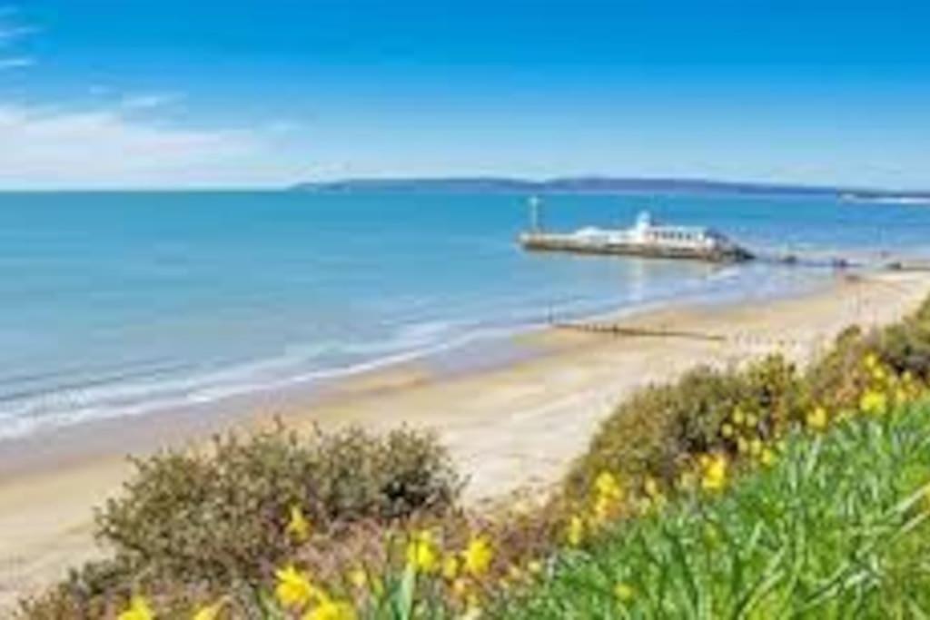 A Beautiful And Stylish 2 Bed Flat Close To Beach Bornemouth Extérieur photo
