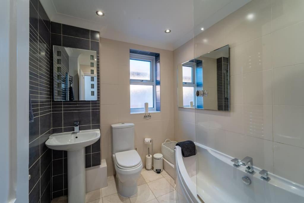 A Beautiful And Stylish 2 Bed Flat Close To Beach Bornemouth Extérieur photo
